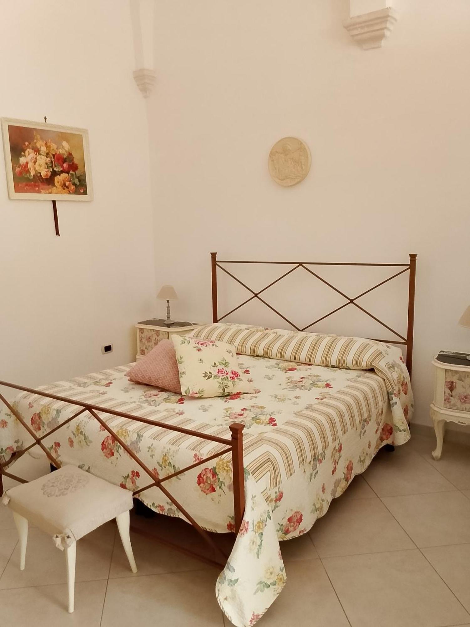 B&B A Due Passi Martina Franca Dış mekan fotoğraf